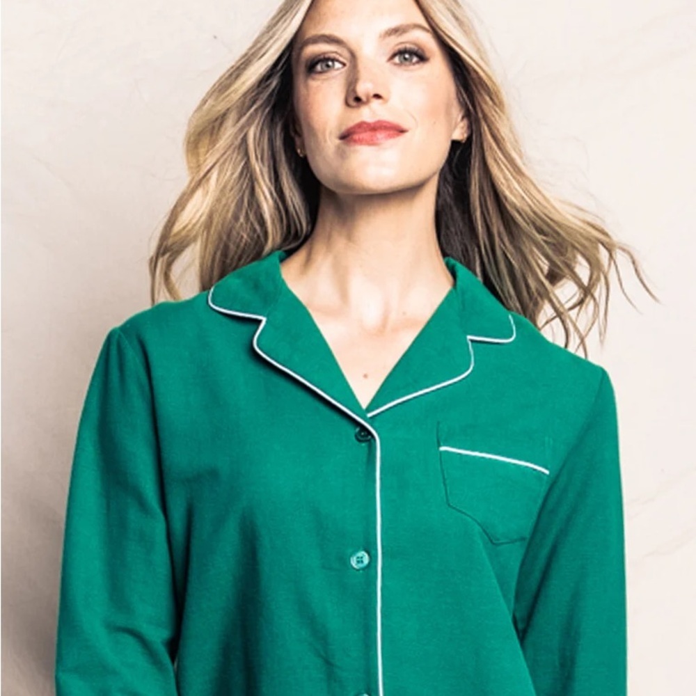 PETITE PLUME WOMEN’S FOREST GREEN CLASSIC FLANNEL PAJAMA Top Size Small